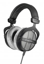 Beyerdynamic DT 990 PRO